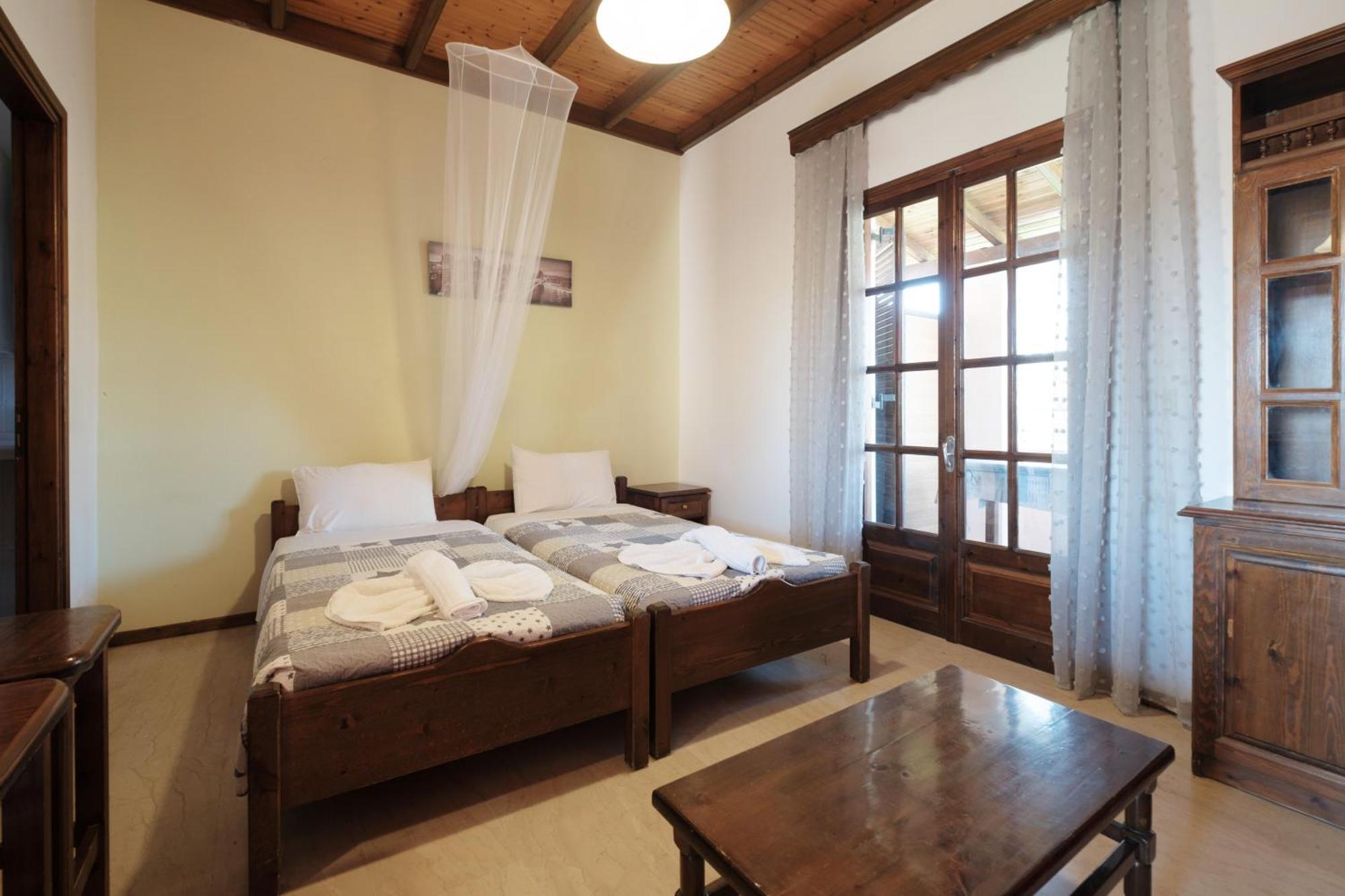 Hotel de apartamente Nikos Pool - Upper Floor